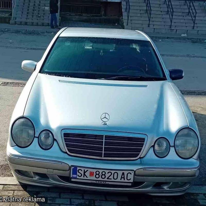 Mercedes CD 220, 2000 godina