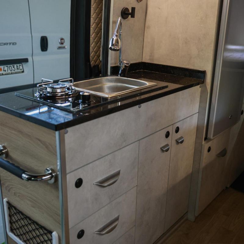 Fiat Ducato L4H2 за 4 лица (2016год