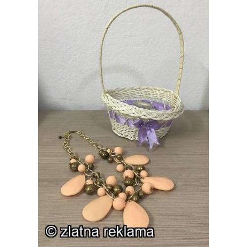 Ланче со боја на праска