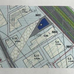 Se prodava plac na Prvomajska vo Pintija