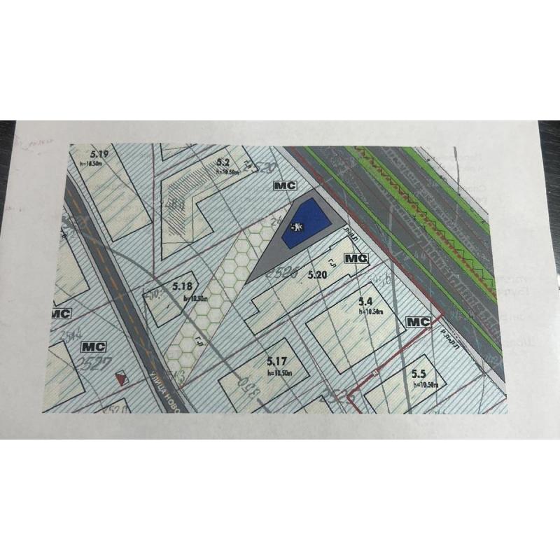 Se prodava plac na Prvomajska vo Pintija