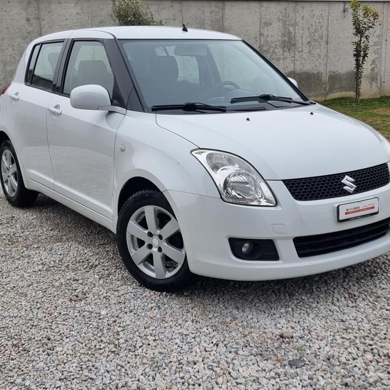 SUZUKI SWIFT 1.3 Extra Socuvano