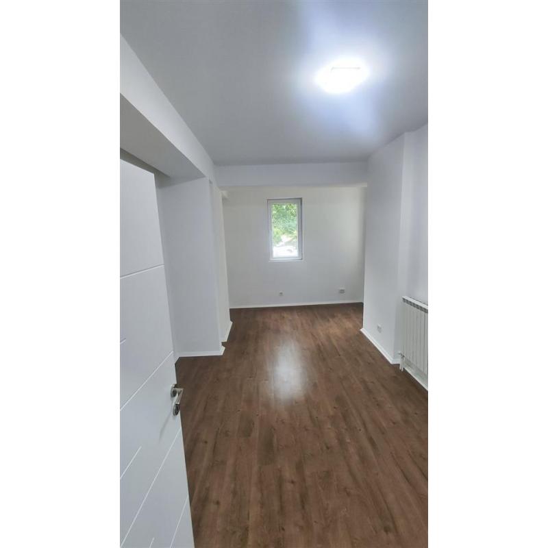 Renoviran Stan so dvor karshi Avioncheto 84m2 100m2