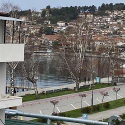 Vila so 8 Apartmani na Kej na Ohridsko Ezero