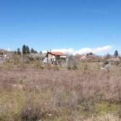 Plac vo Sonje so Panoramski Pogled