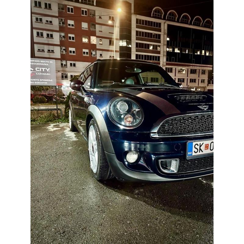 Се продава Mini Cooper Clubman SD Hampton 143ps