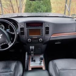 Se Prodava Mitsubishi Pajero 3.2