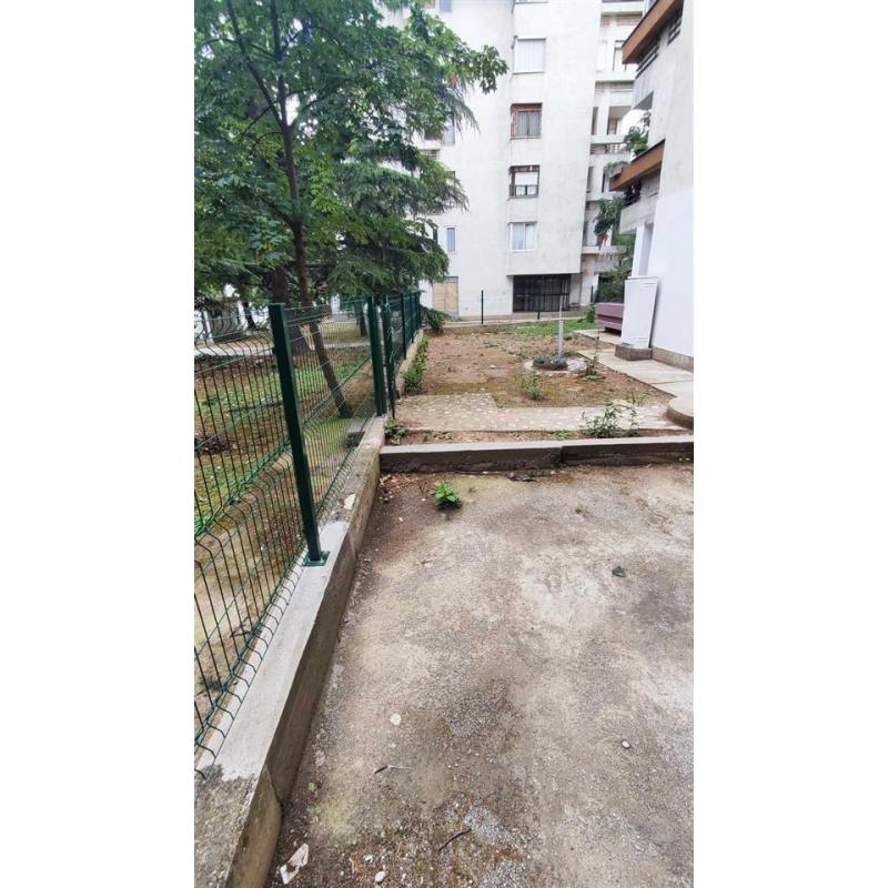 Renoviran Stan so dvor karshi Avioncheto 84m2 100m2