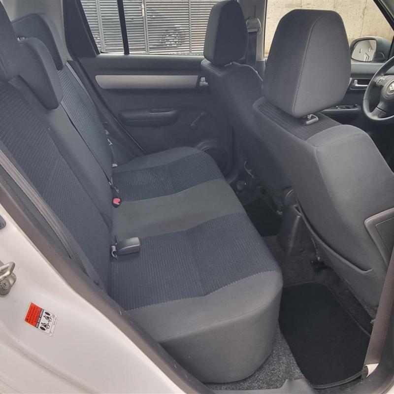 SUZUKI SWIFT 1.3 Extra Socuvano