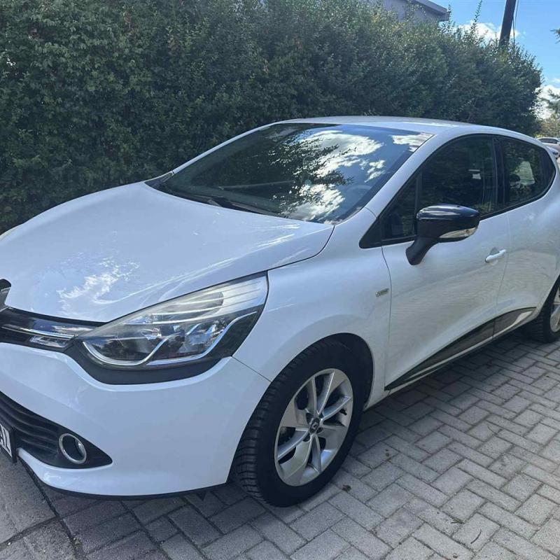 Се продава Renault Clio 1.2 16V – 2016