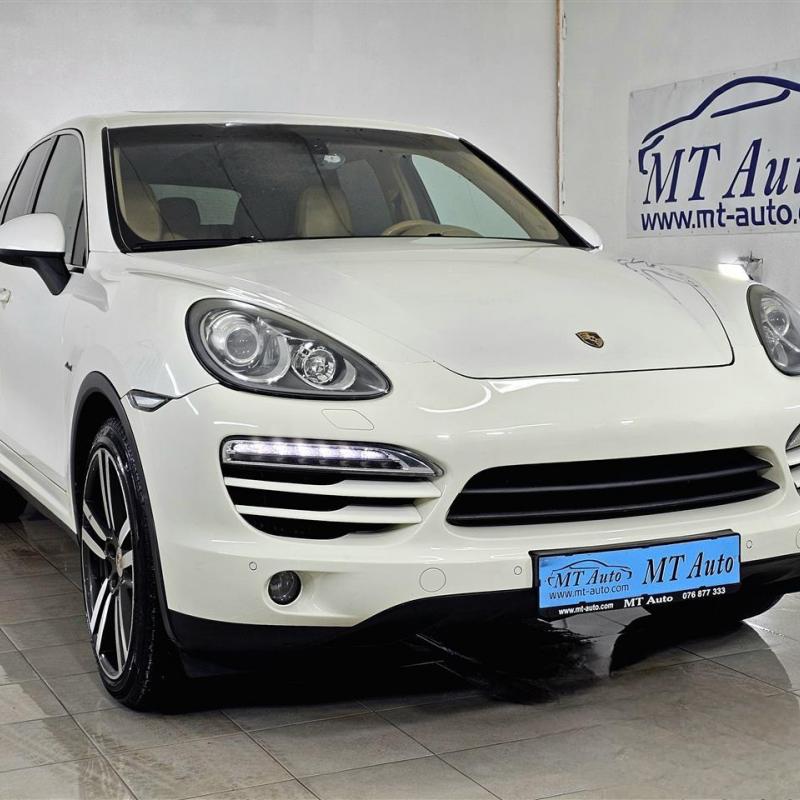 PORSCHE CAYENNE 3.0D 245 KS, 2011 god