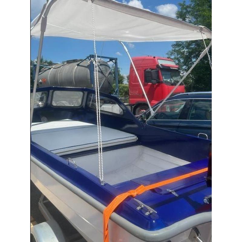 Chamec so nov motor i prikolka