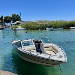 Се продава Rinker Captiva Bowrider 180