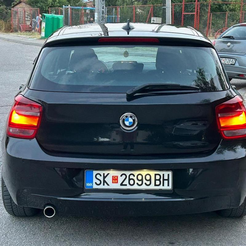 Bmw 116d 2013 so zelen karton