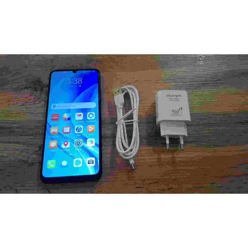 HUAWEI Y70 KORISTEN SOCUVAN TOP CENA
