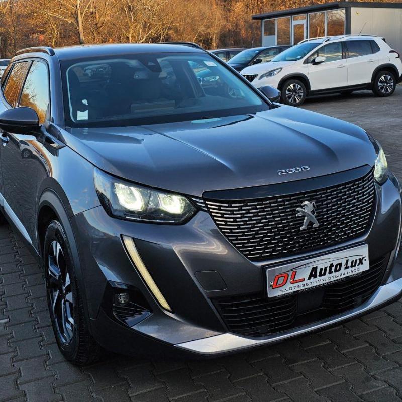 Peugeot 2008 1.5BlueHdi 110ks 2022g ALLURE