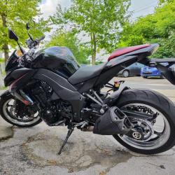 KAWASAKI Z1000