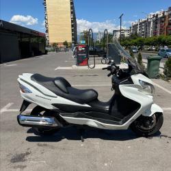 Suzuki Burgman AN400 2012 Pearl White