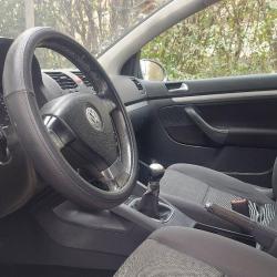 Golf 5 staklo