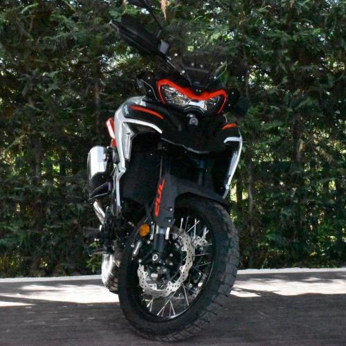 BENELLI TRK 702X 2024 godina