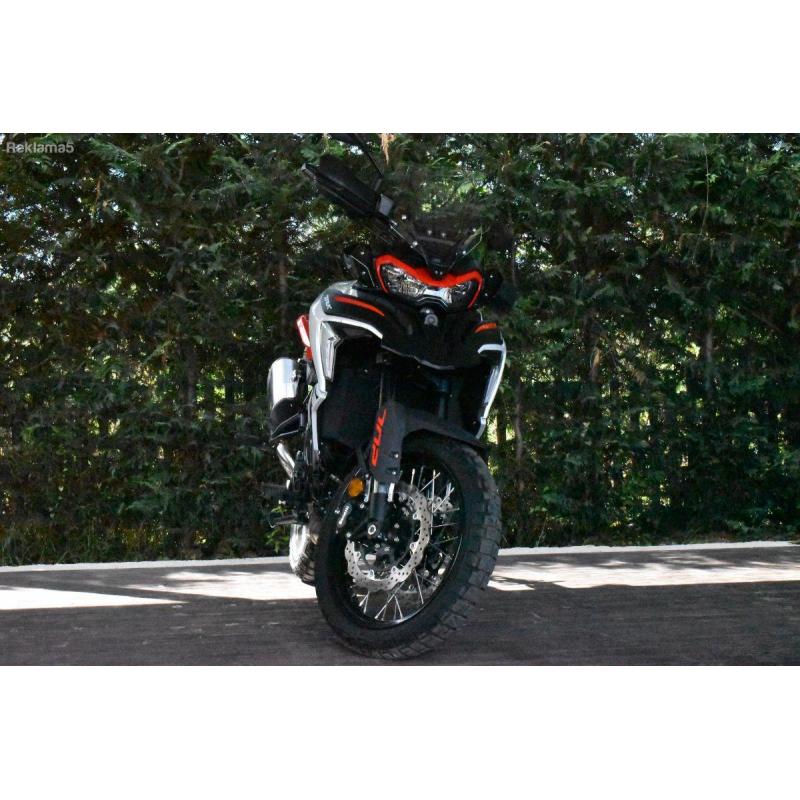 BENELLI TRK 702X 2024 godina