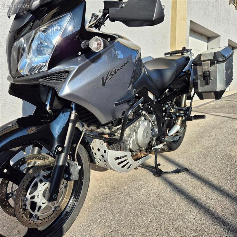 SUZUKI V-STROM DL 1000