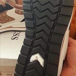 Lesni, meki i udobni patiki...