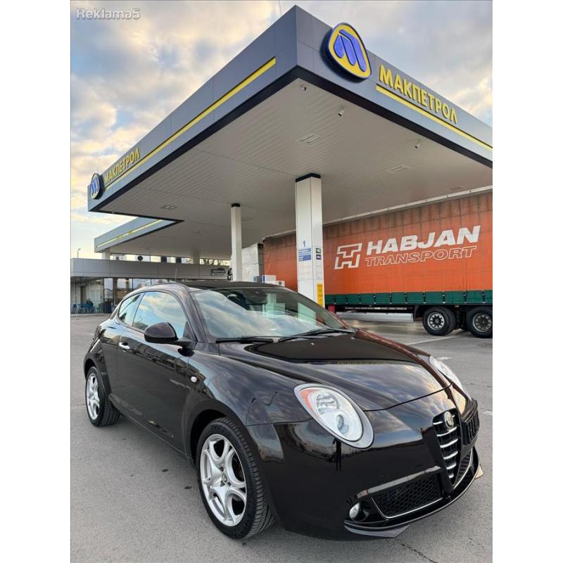 Alfa Romeo Mito 1.3mjet 62kw 2012 (Camera-Navi-Euro5)