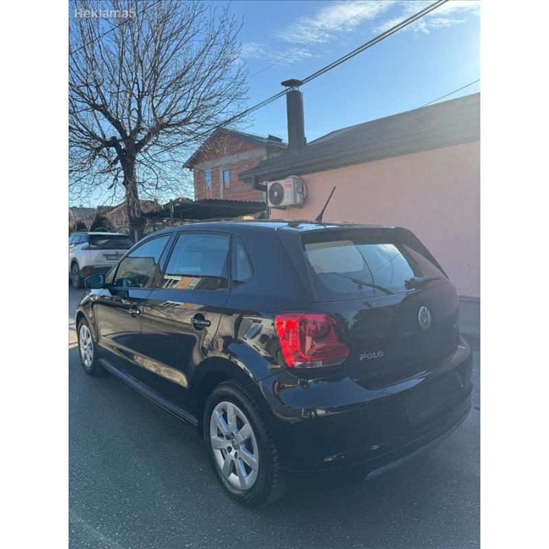 Volkswagen Polo 1.2 TDI 75Hp BLUEMOTION - 2011