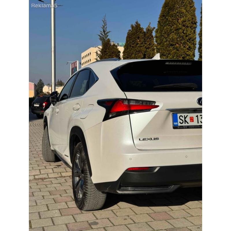 Неувезуван Lexus NX300h F-Sport