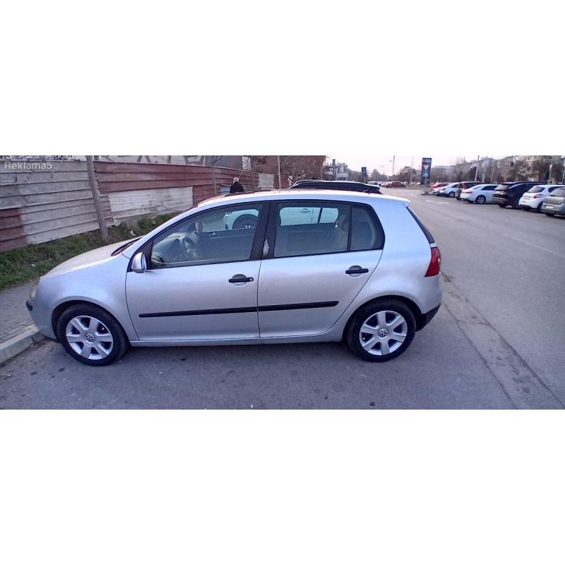 Se prodava golf5 1.9 tdi 4 motion