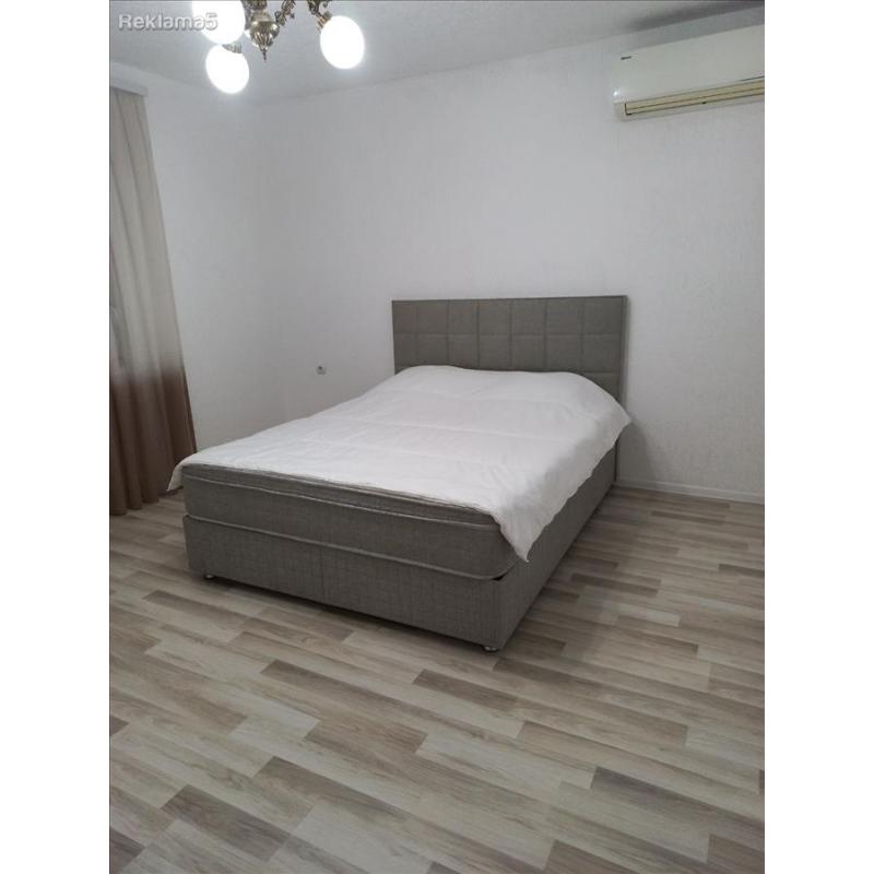 Брачен кревет со душек 200x160 Almero