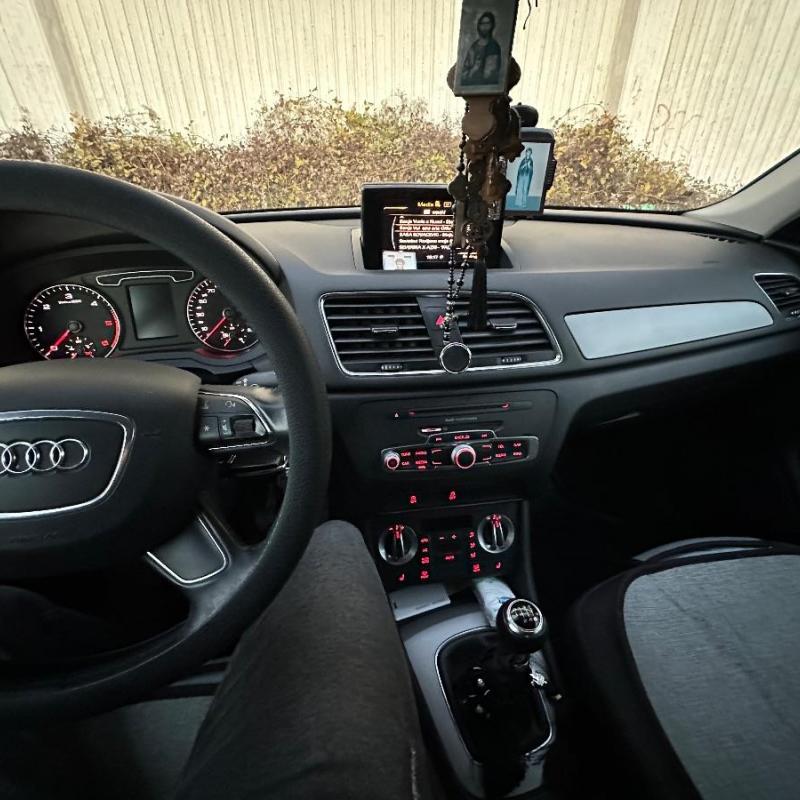 AUDI Q3 2.0TDI 143ks 2012