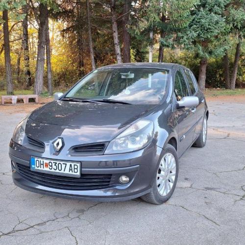Renault Clio 2006 godina