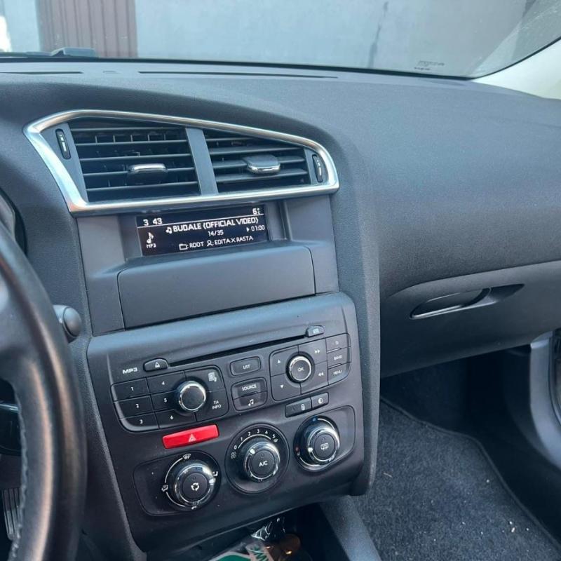 Неувезен 2016g CITROEN C4 1.2 PureTech 110ks