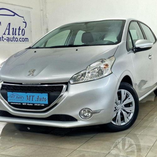 PEUGEOT 208 1.2 82 KS, 2014 god