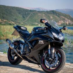 SUZUKI GSX-R600 K9