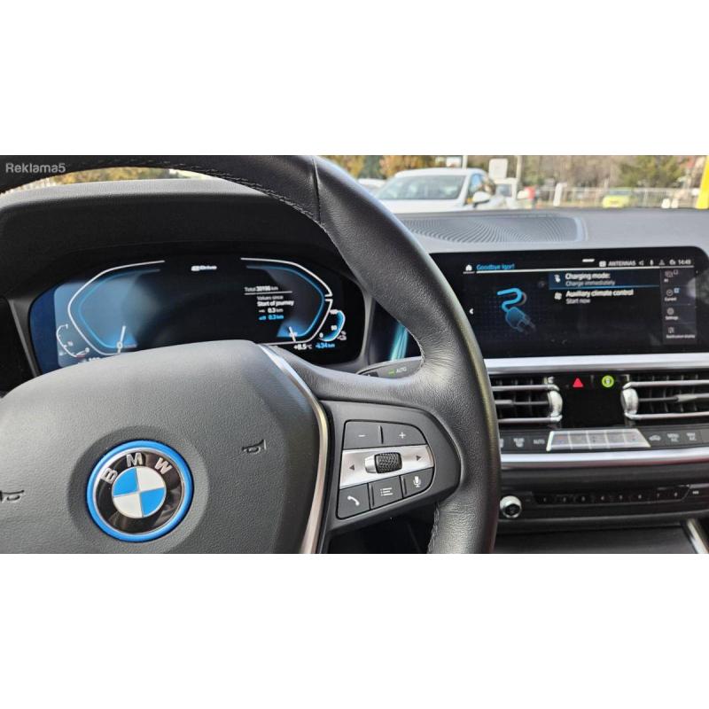 BMW 330 е - xDrive PHEV -Plug In Hybrid