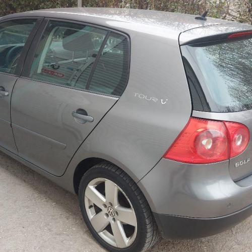 Golf 5 staklo