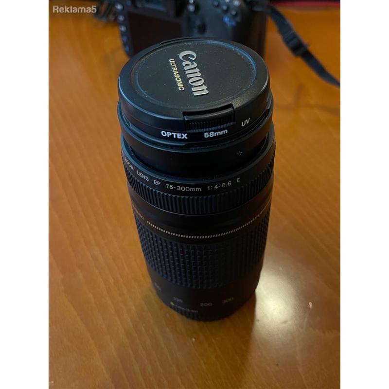Se prodava digitalna kamera | CANON EOS 7D
