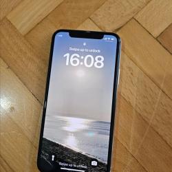 Prodavam iphone 11 pro