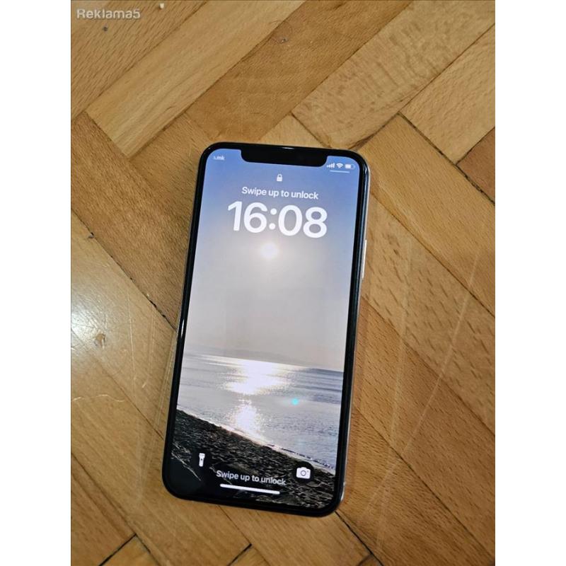 Prodavam iphone 11 pro