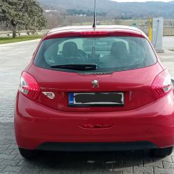 Peugeot 208 2014god