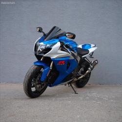 SUZUKI GSXR 1000 K9