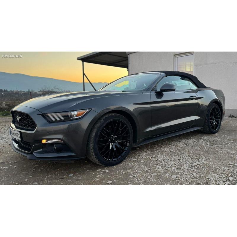 MUSTANG CABRIO