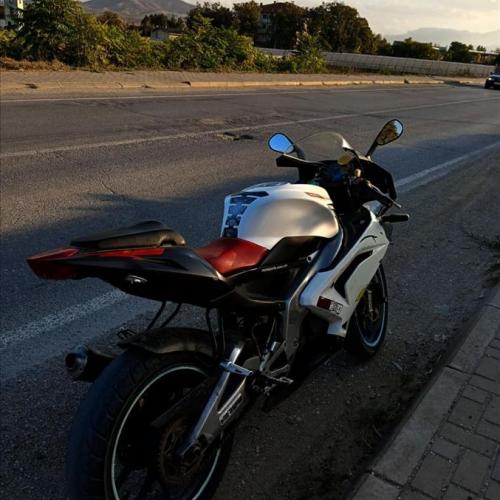 APRILIA RS 125