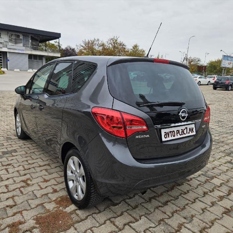 OPEL MERIVA 1.3cdti 2010god