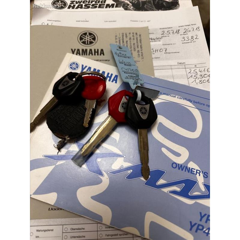 YAMAHA XMAX 400
