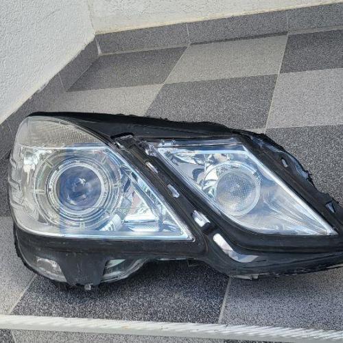 Prodavam far za mercedes w 212 bi xenon desen
