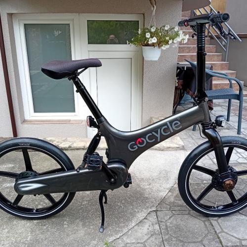 Elektricen velosiped GoCycle
